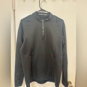 Nike Pro Hyperwarm Fitted Shirt in Black